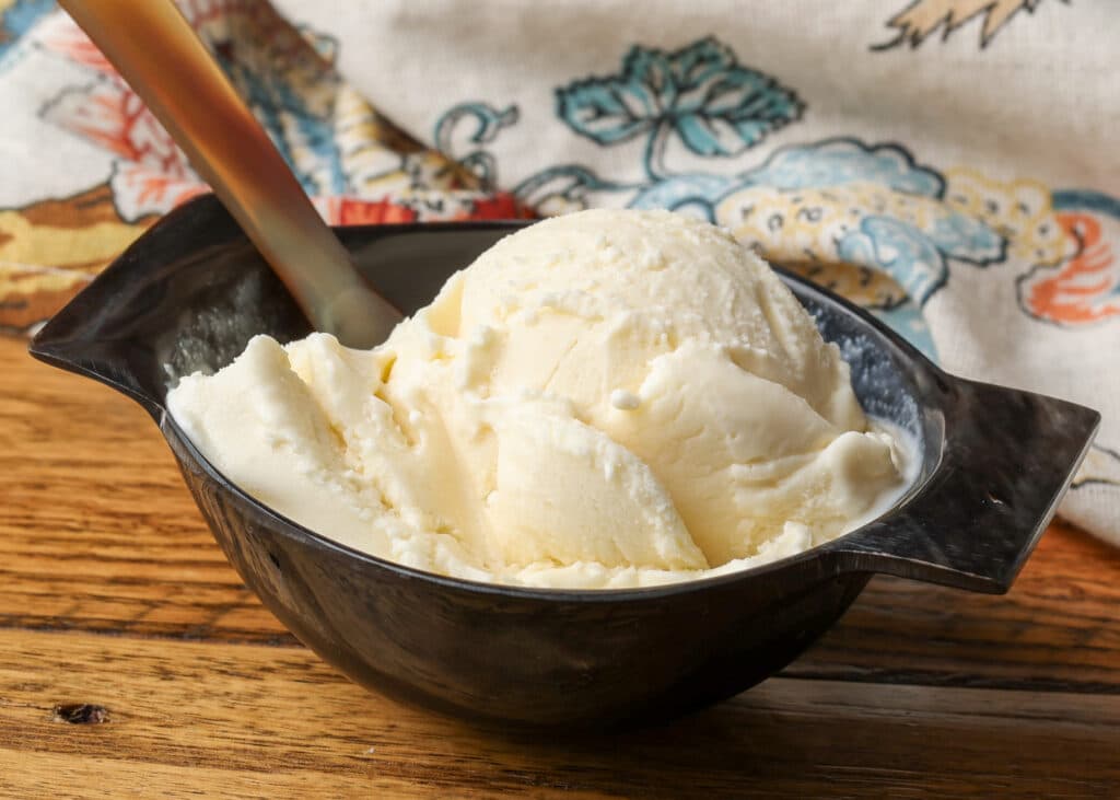 Homemade Mascarpone Ice Cream: Rich, Easy, & Ultra-Creamy Guide
